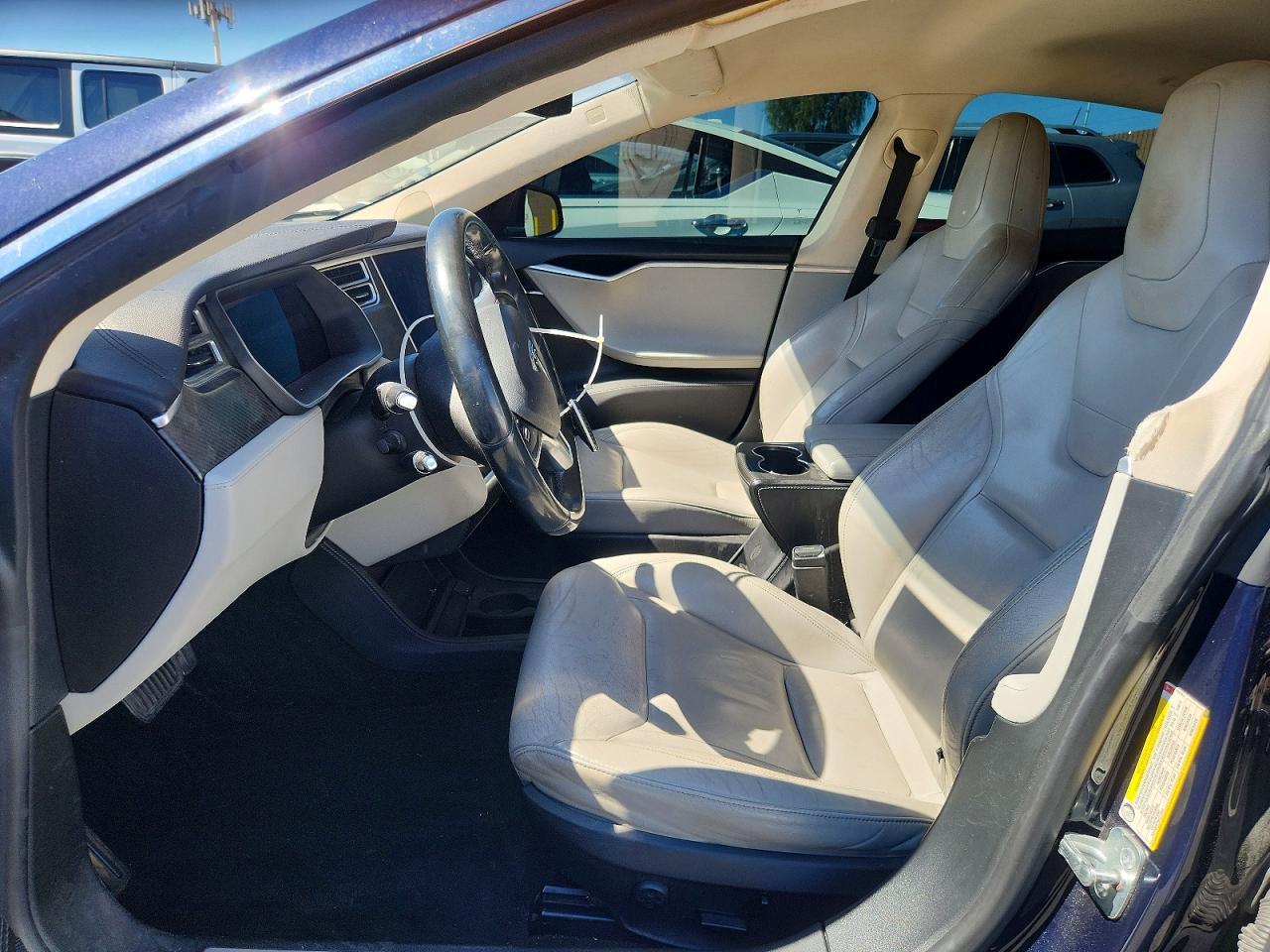 2015 Tesla Model S 60 - Фото 7