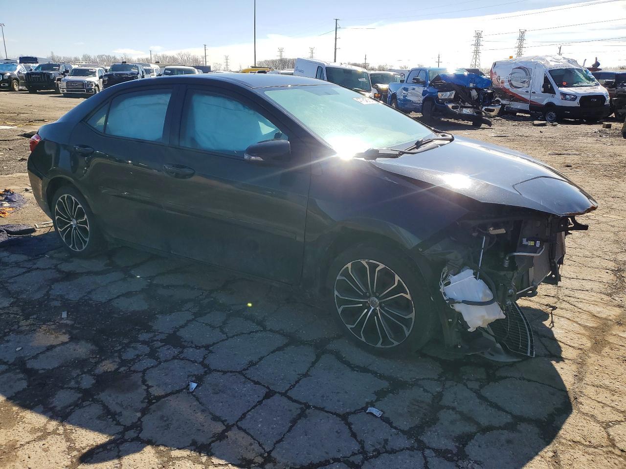 2015 Toyota Corolla S Plus - Фото 4