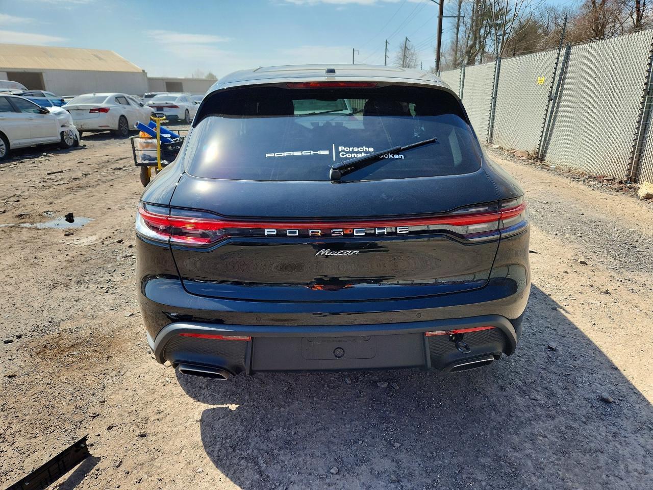 2026 Porsche Macan Base - Image 6
