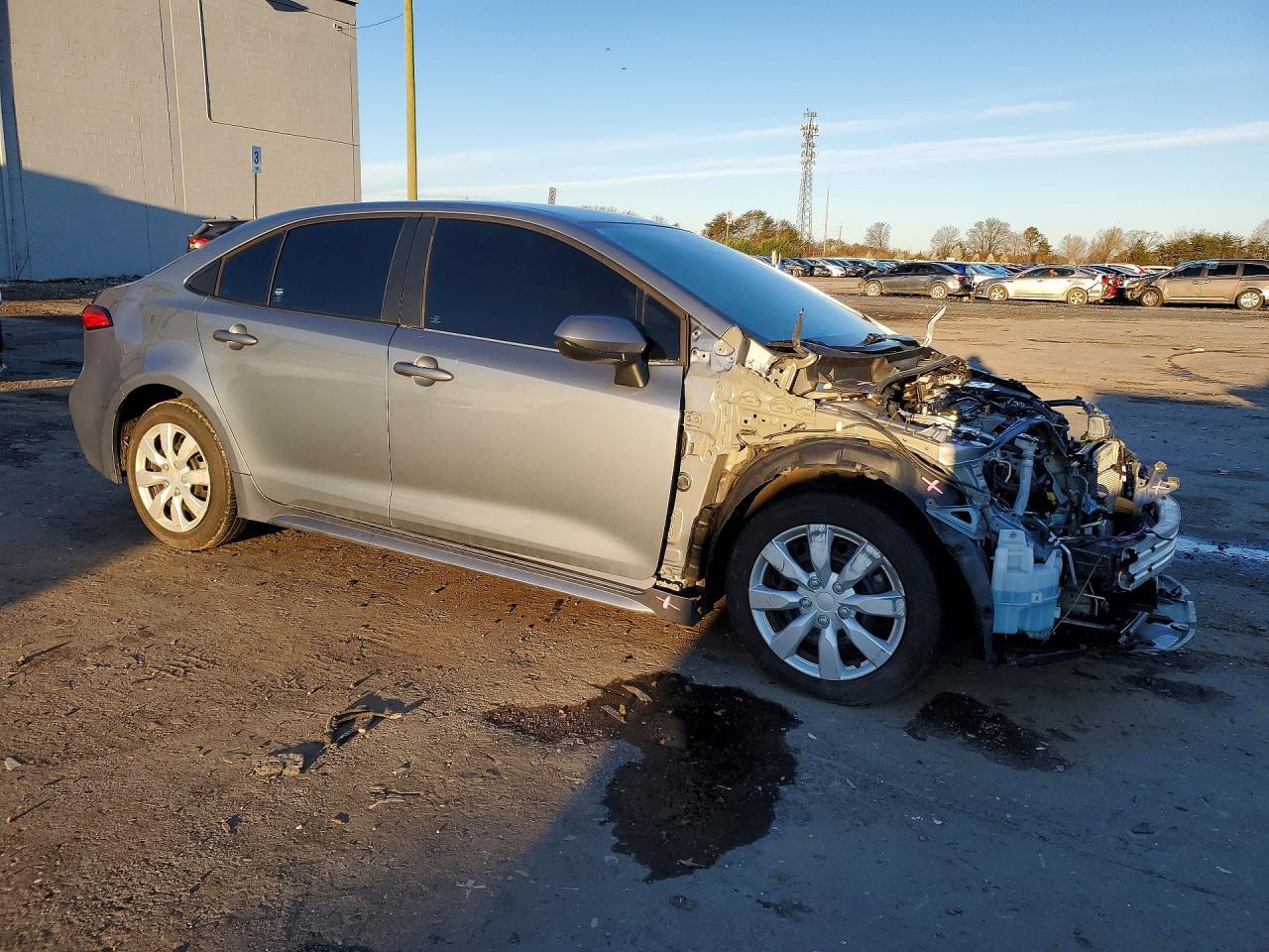 2023 Toyota Corolla Le - Image 4