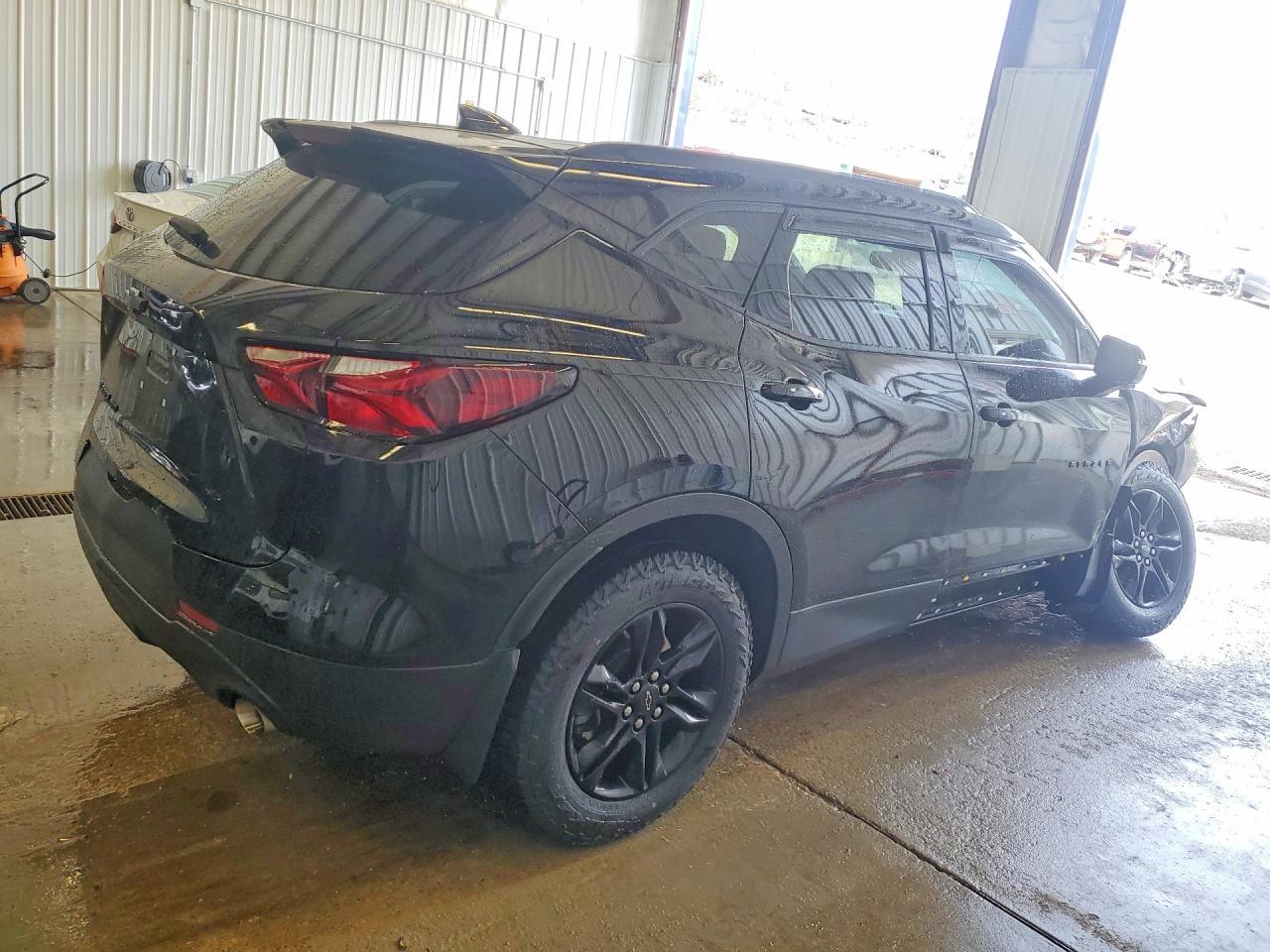 2022 Chevrolet Blazer 2Lt - Фото 3