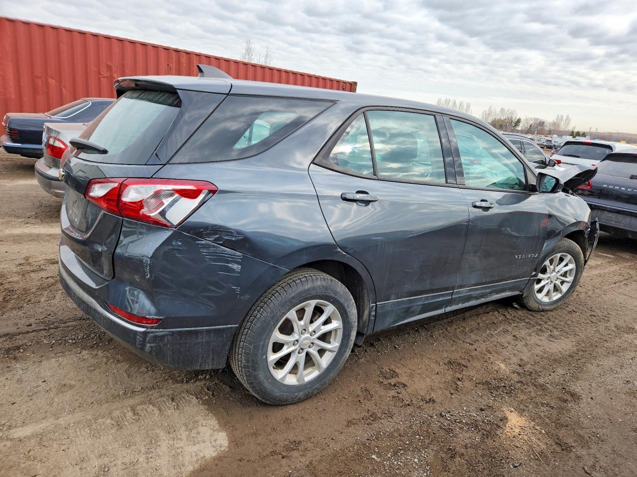 2018 Chevrolet Equinox Ls - Фото 3
