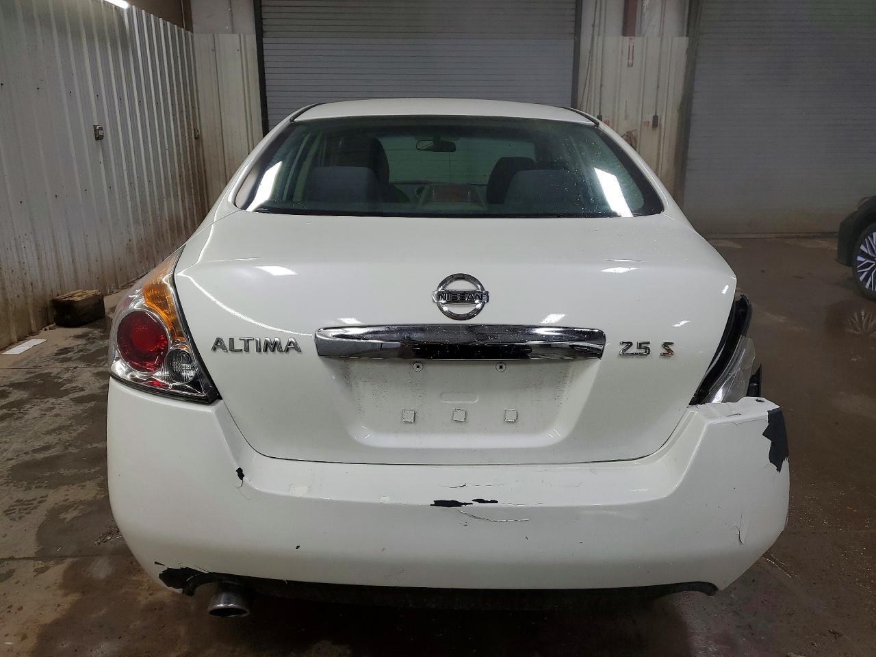 2011 Nissan Altima 2.5 - Фото 6