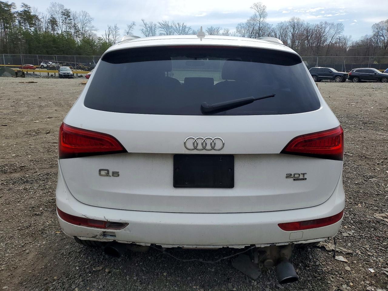 2013 Audi Q5 Premium - Image 6