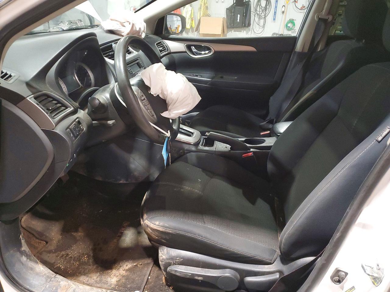 2015 Nissan Sentra S - Image 7
