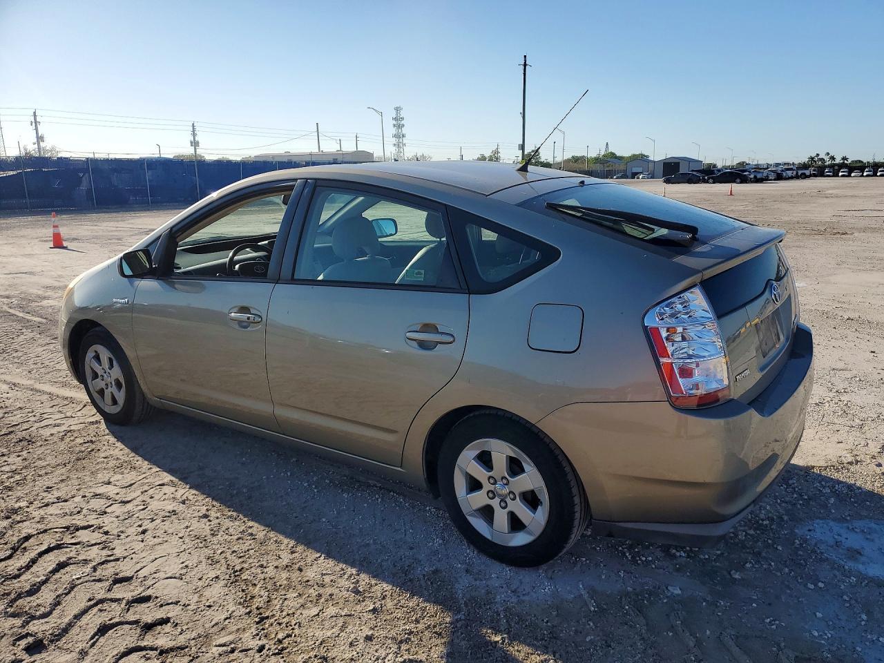 2009 Toyota Prius Base - Фото 2