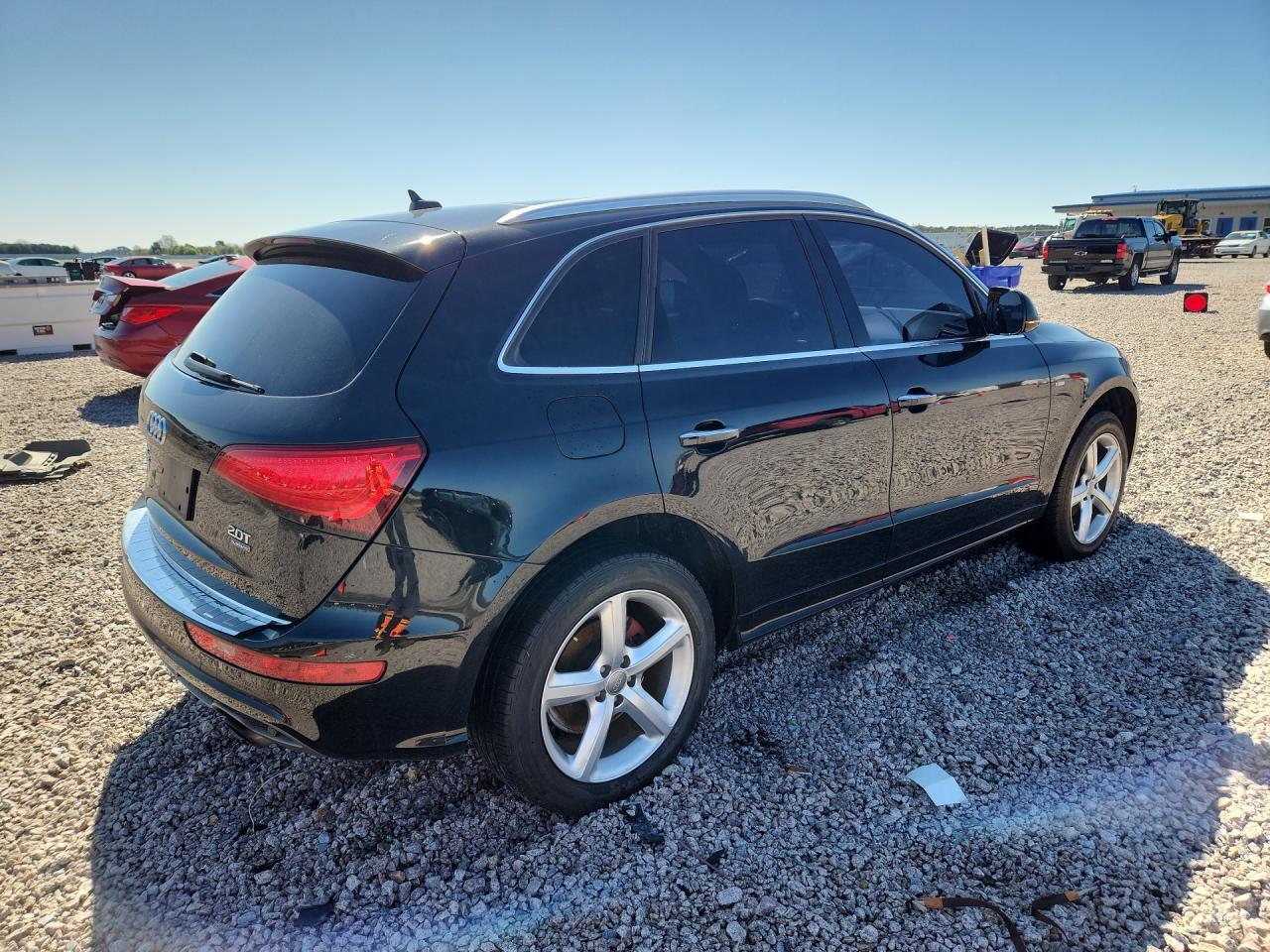 2017 Audi Q5 Premium Plus - Image 3