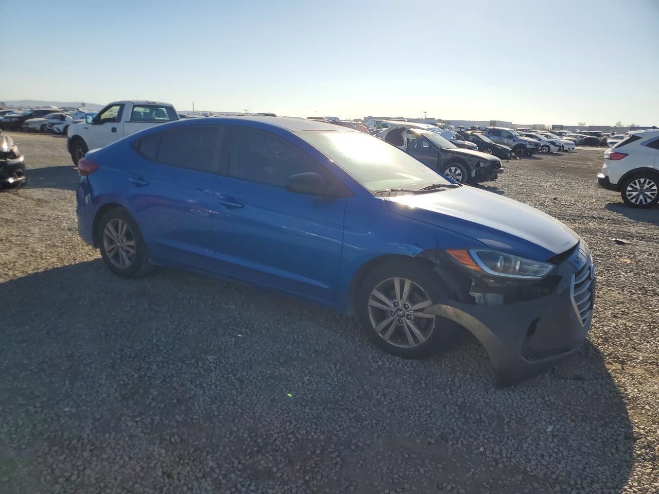 2018 Hyundai Elantra Sel - Image 4