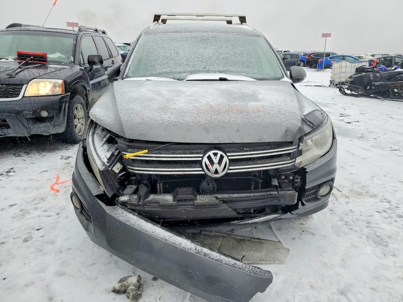 2015 Volkswagen Tiguan S - Image 5