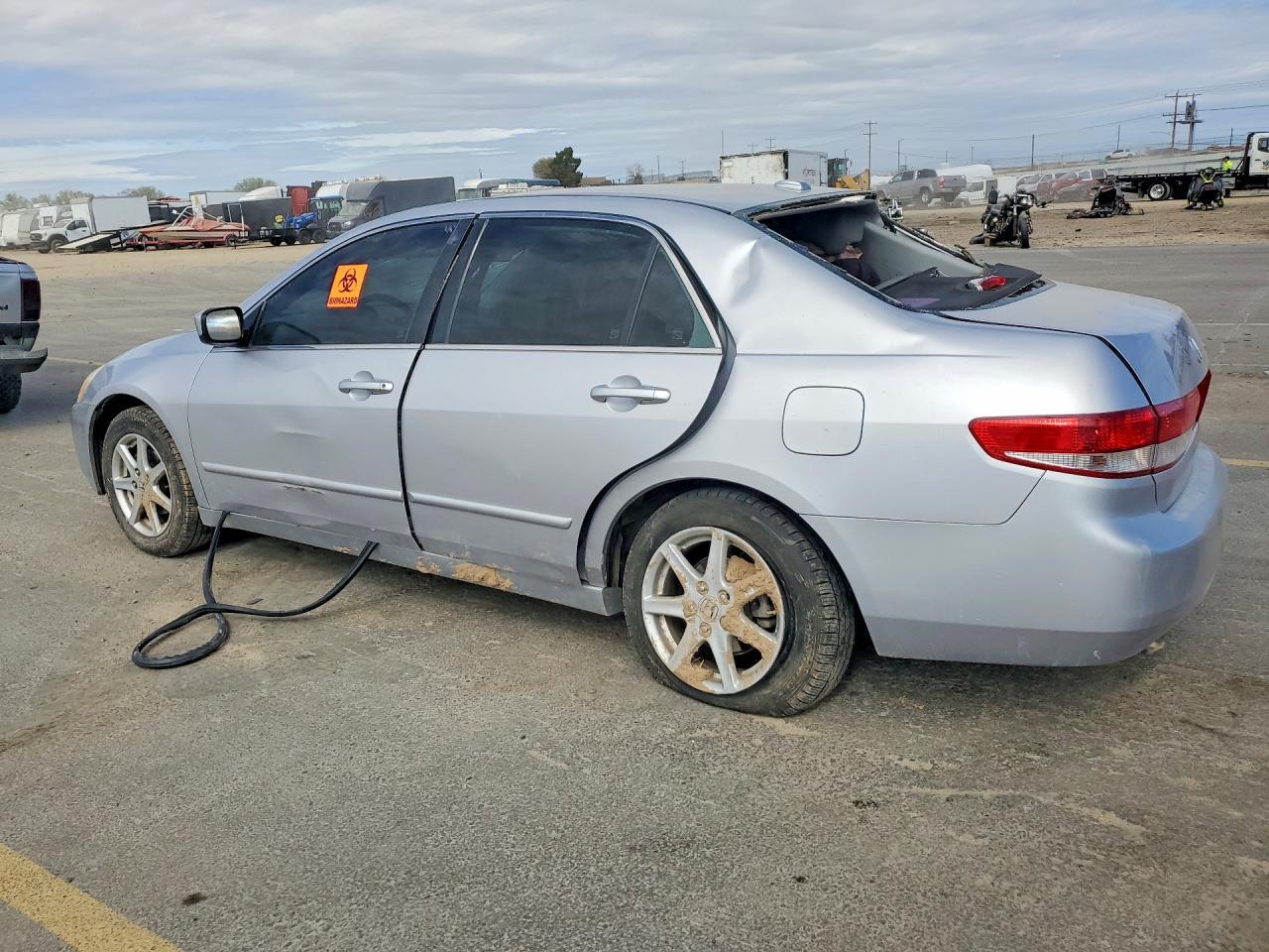 2004 Honda Accord - Фото 2