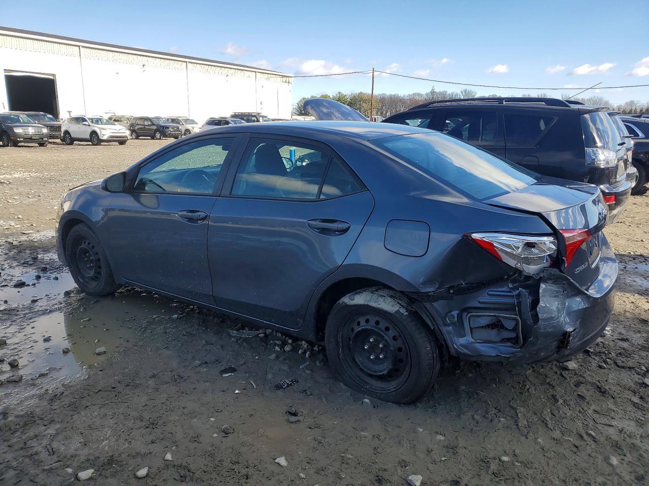2017 Toyota Corolla Le - Фото 2