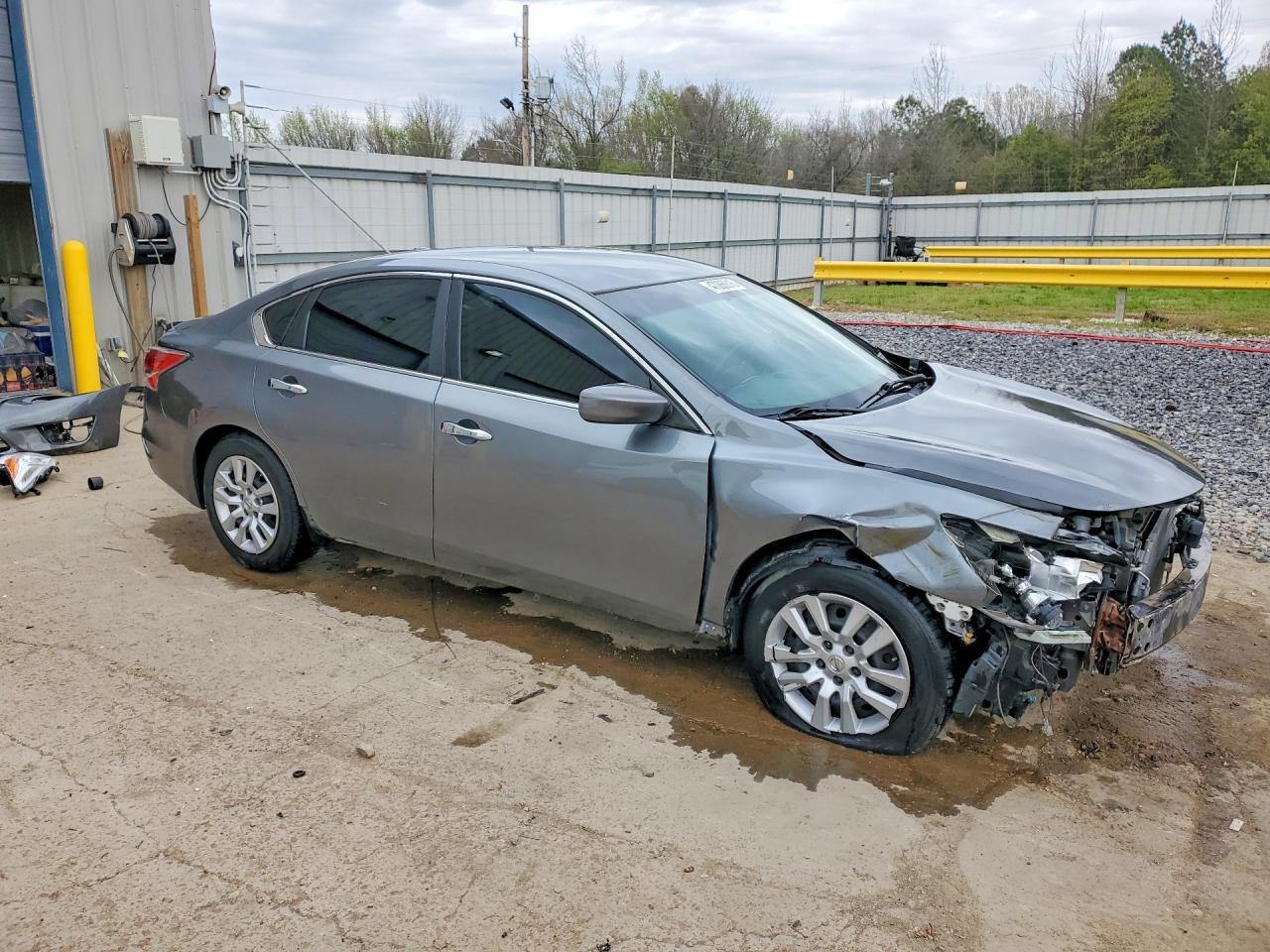 2015 Nissan Altima 2.5 S - Image 4