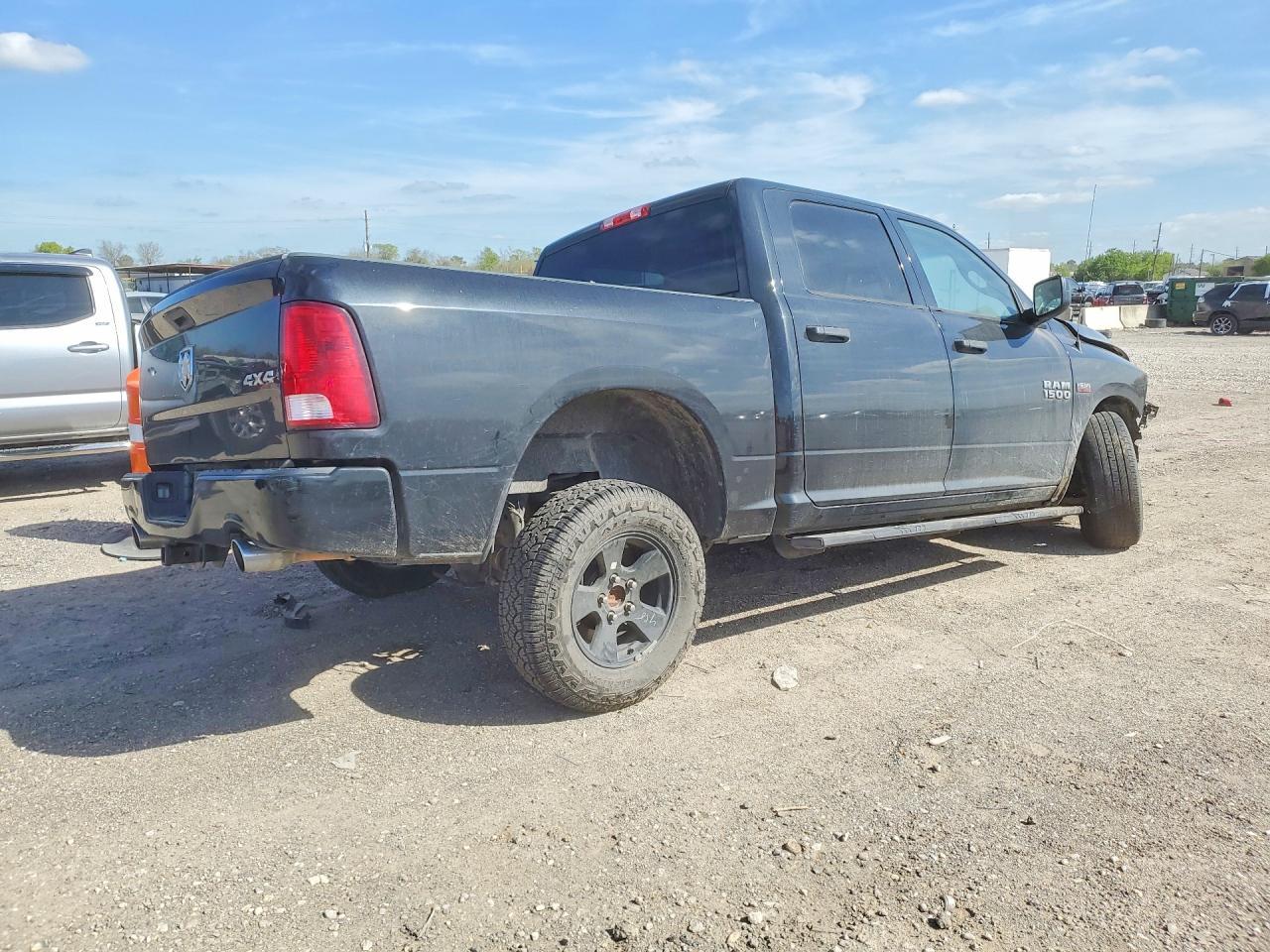 2017 Ram 1500 St - Image 3