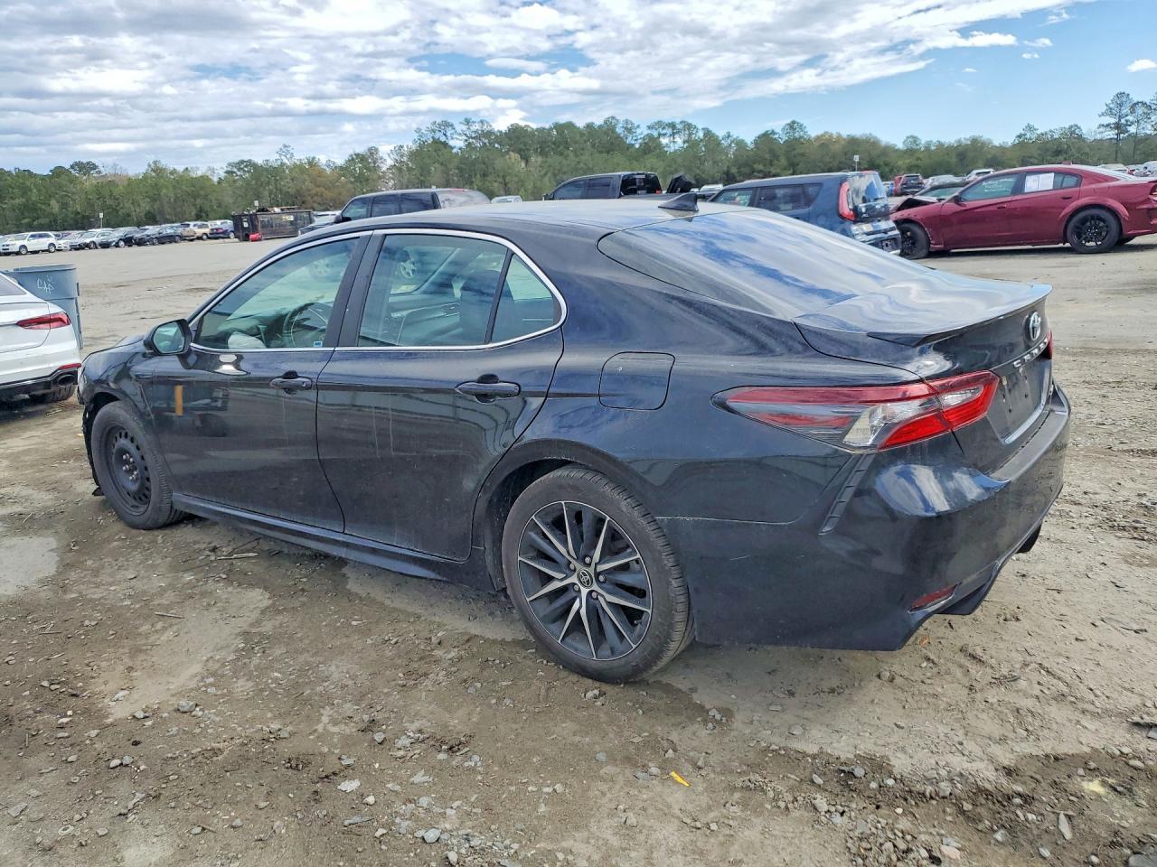 2021 Toyota Camry Se - Image 2
