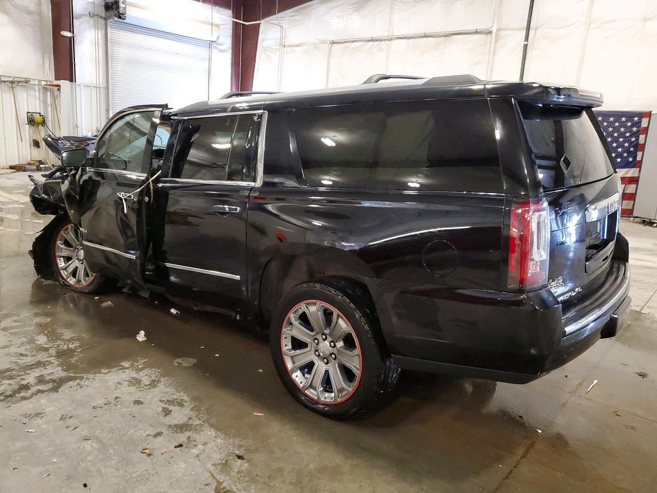 2016 GMC Yukon Xl Denali - Фото 2