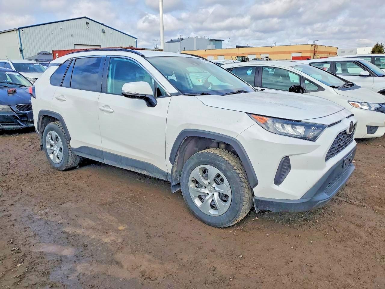 2020 Toyota Rav4 Le - Фото 4