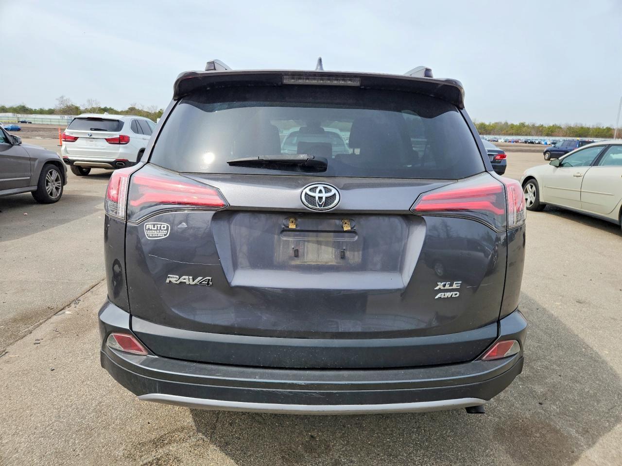 2018 Toyota Rav 4 - Фото 6