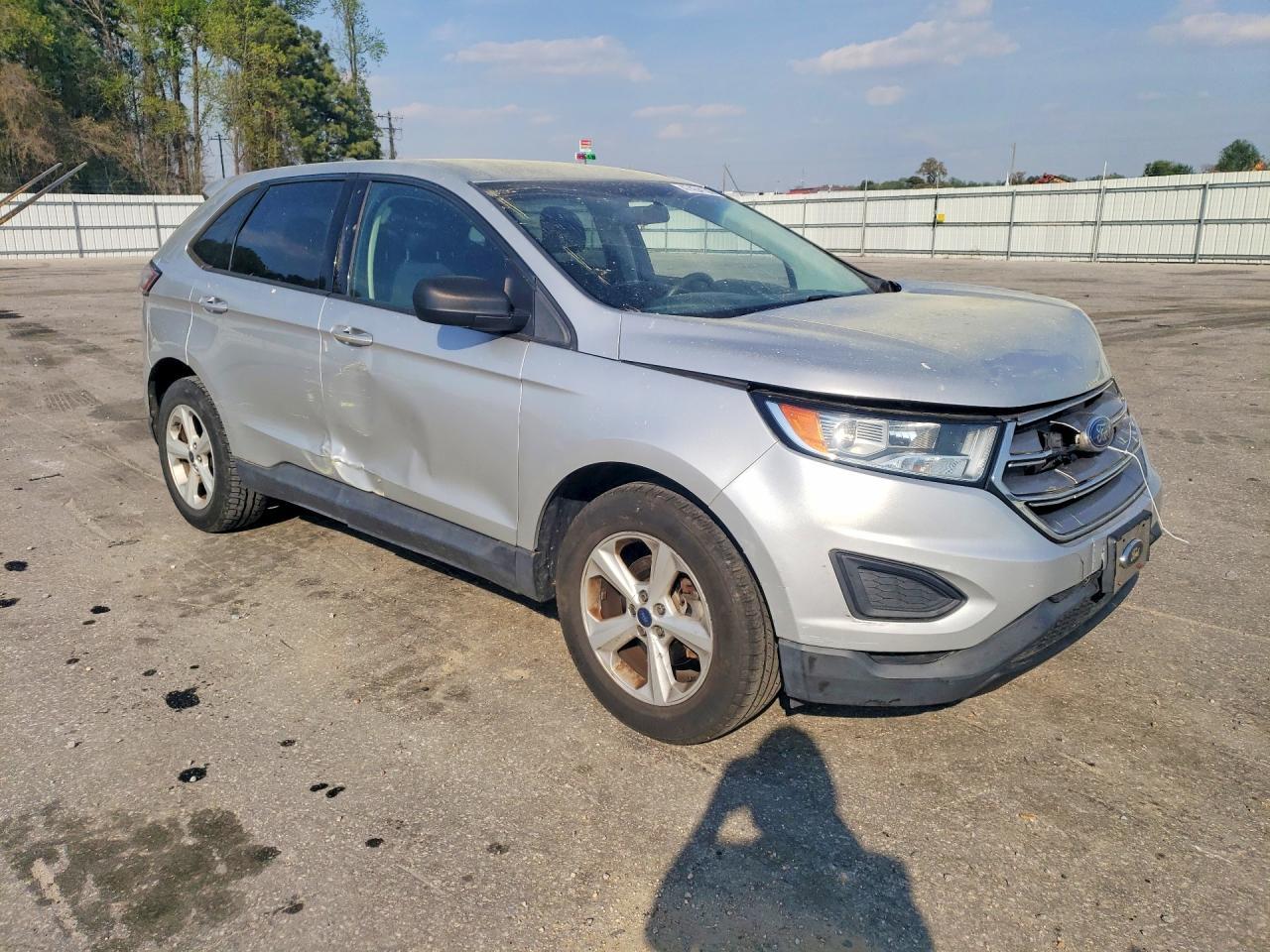 2016 Ford Edge Se - Image 4