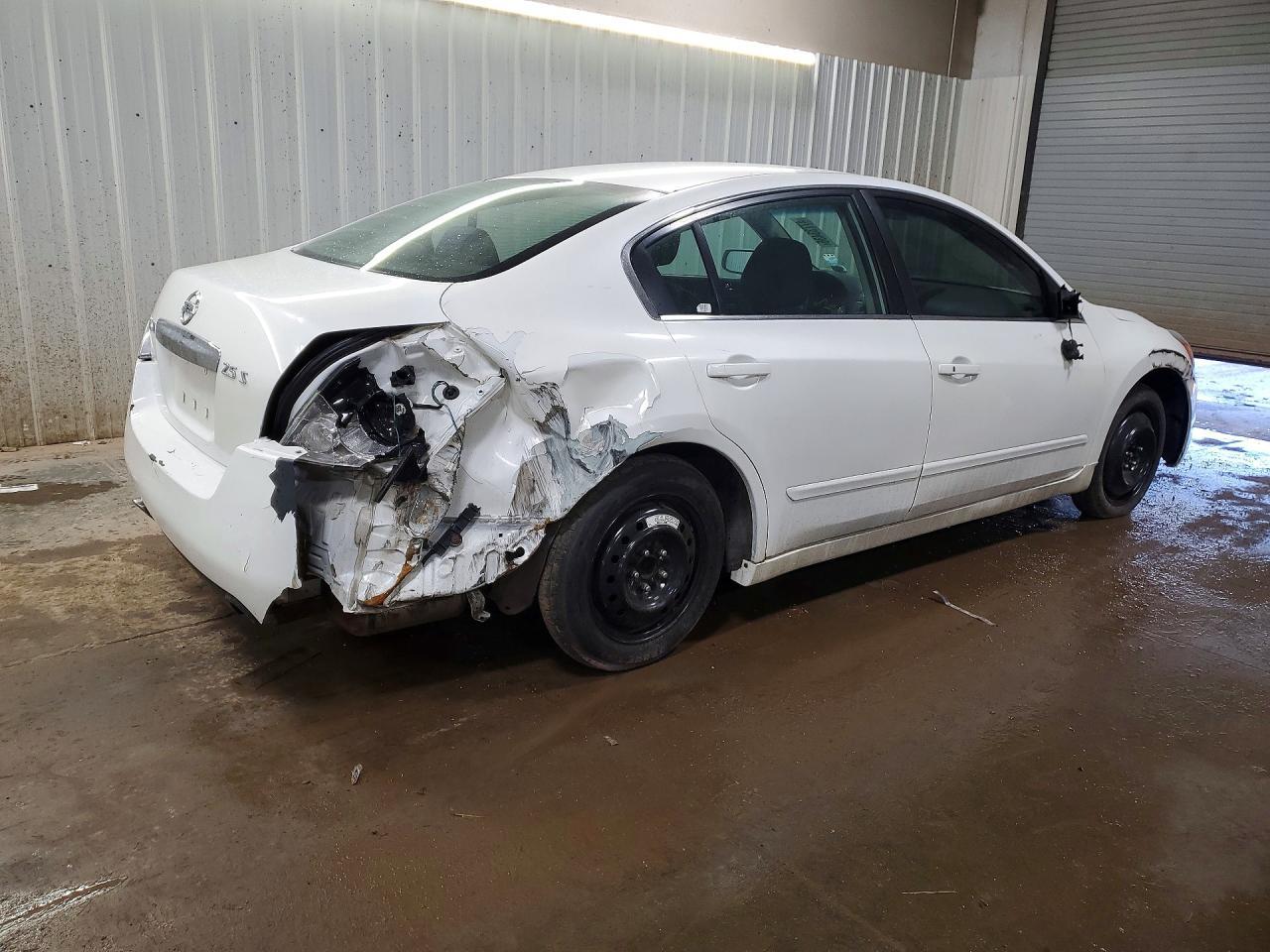 2011 Nissan Altima 2.5 - Фото 3