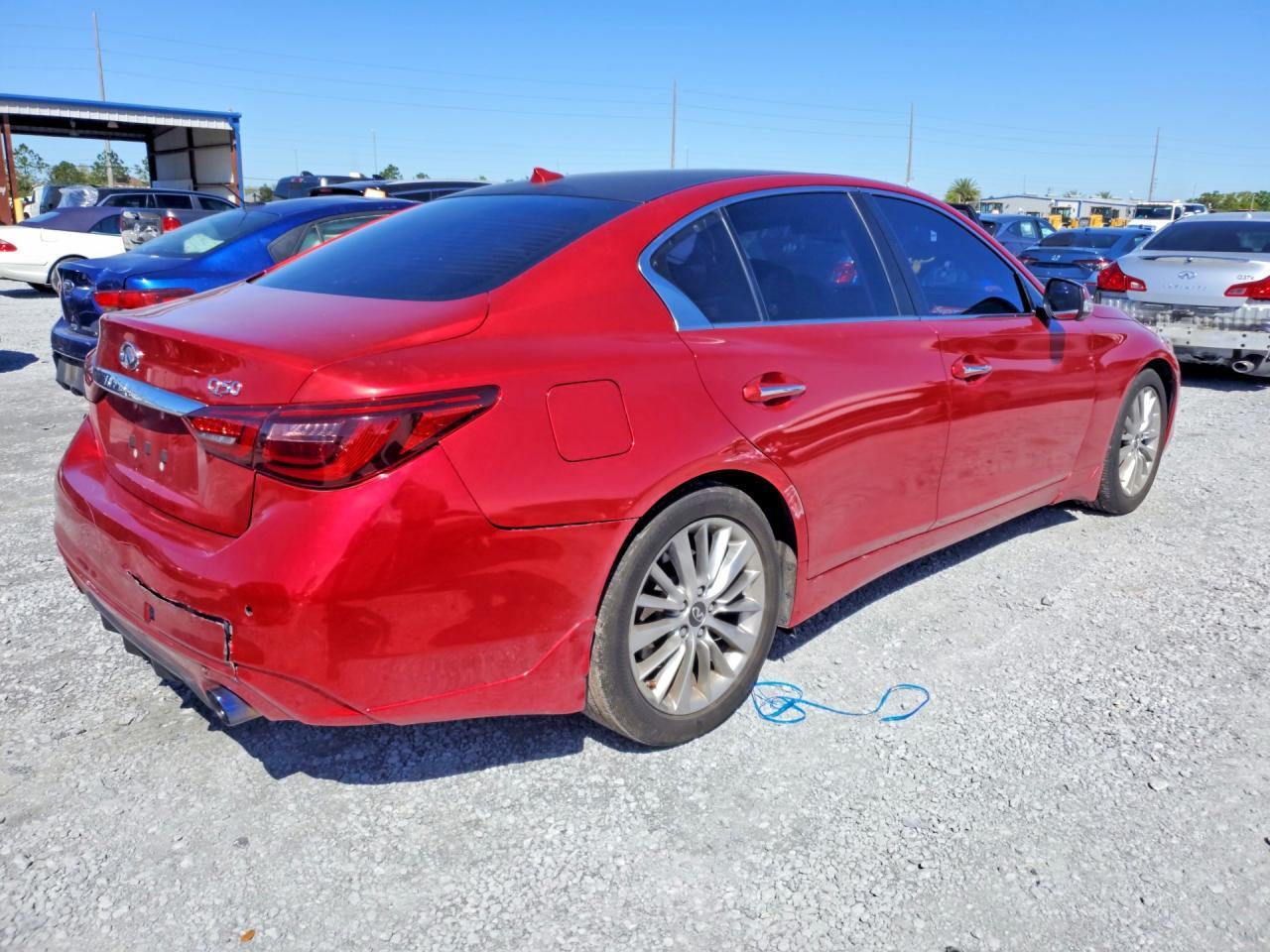 2021 Infiniti Q50 Luxe - Фото 3