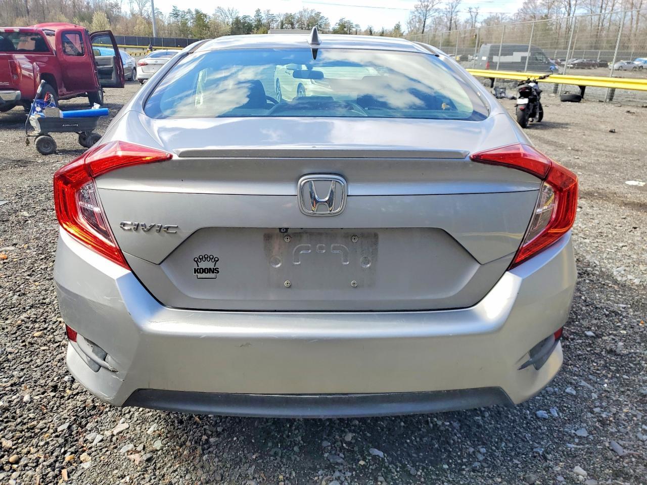 2018 Honda Civic Ex - Фото 6