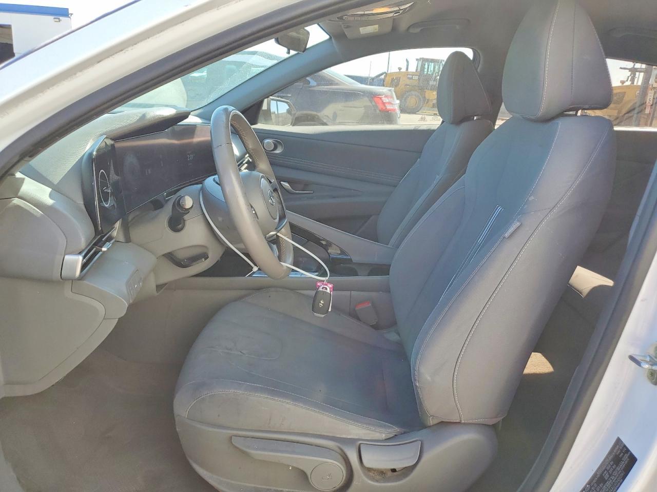 2023 Hyundai Elantra Sel - Image 7