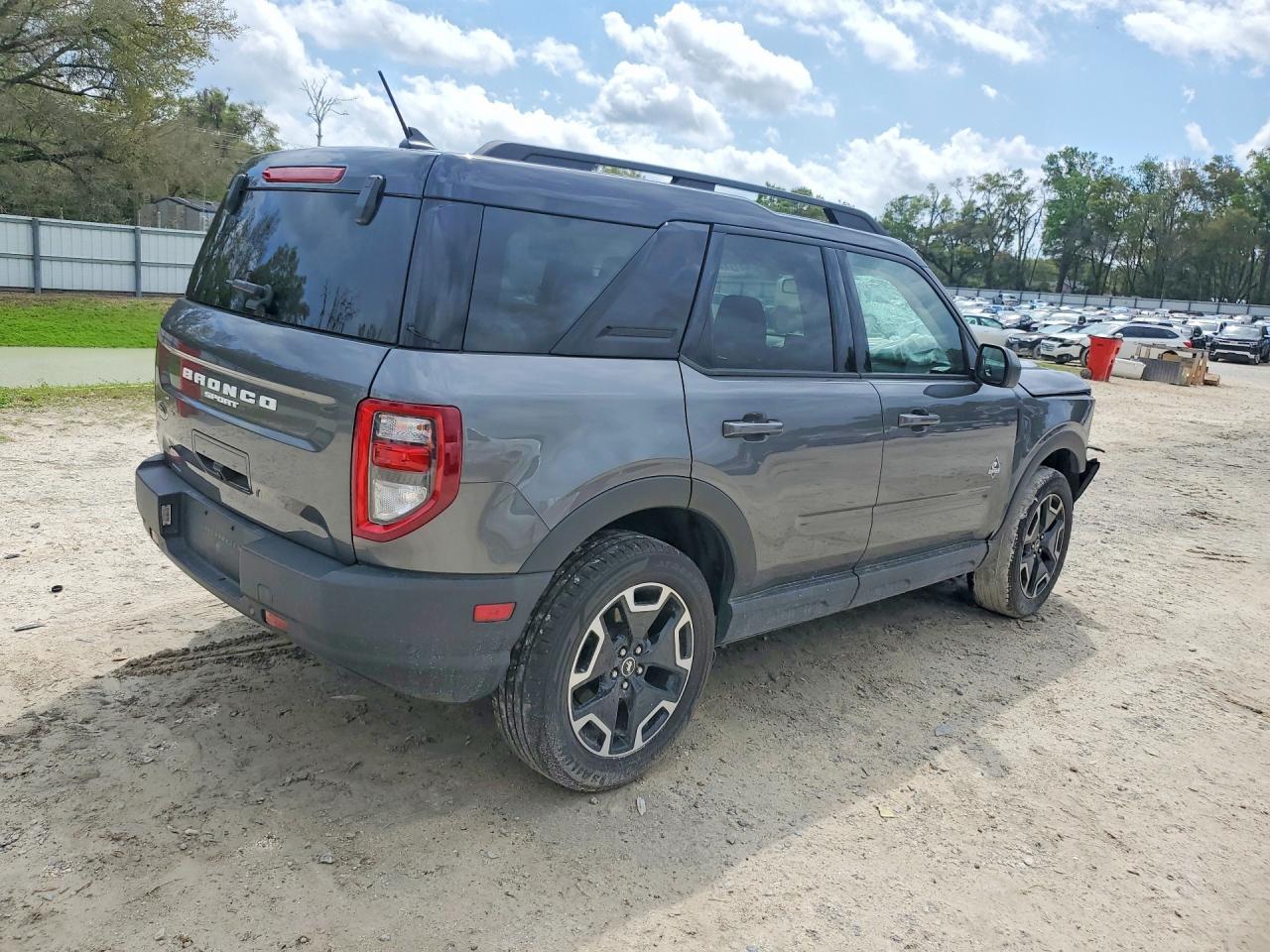 2021 Ford Bronco Sport Outer Banks - Фото 3