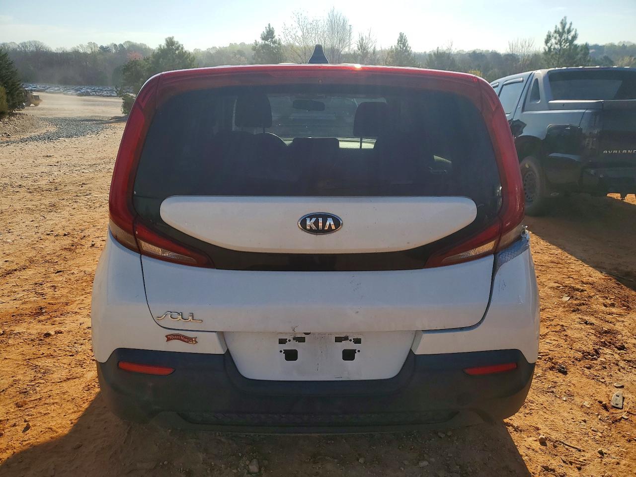 2021 Kia Soul Lx - Image 6