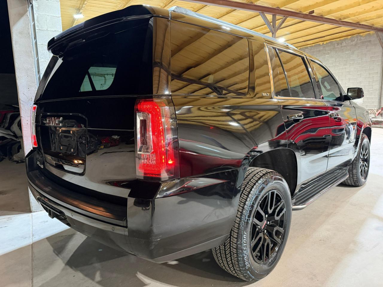 2015 GMC Yukon Slt - Фото 4