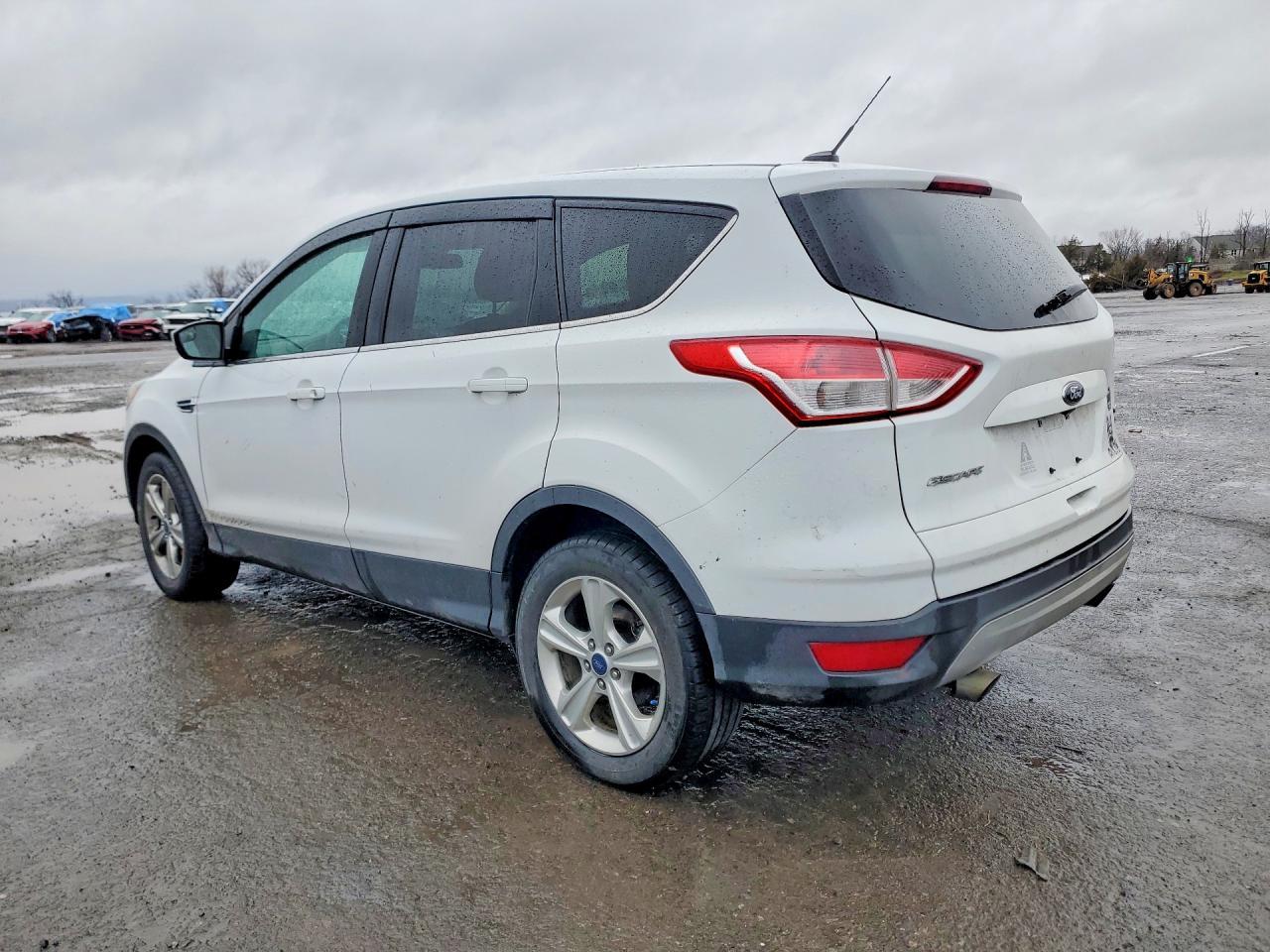 2016 Ford Escape Se - Image 2