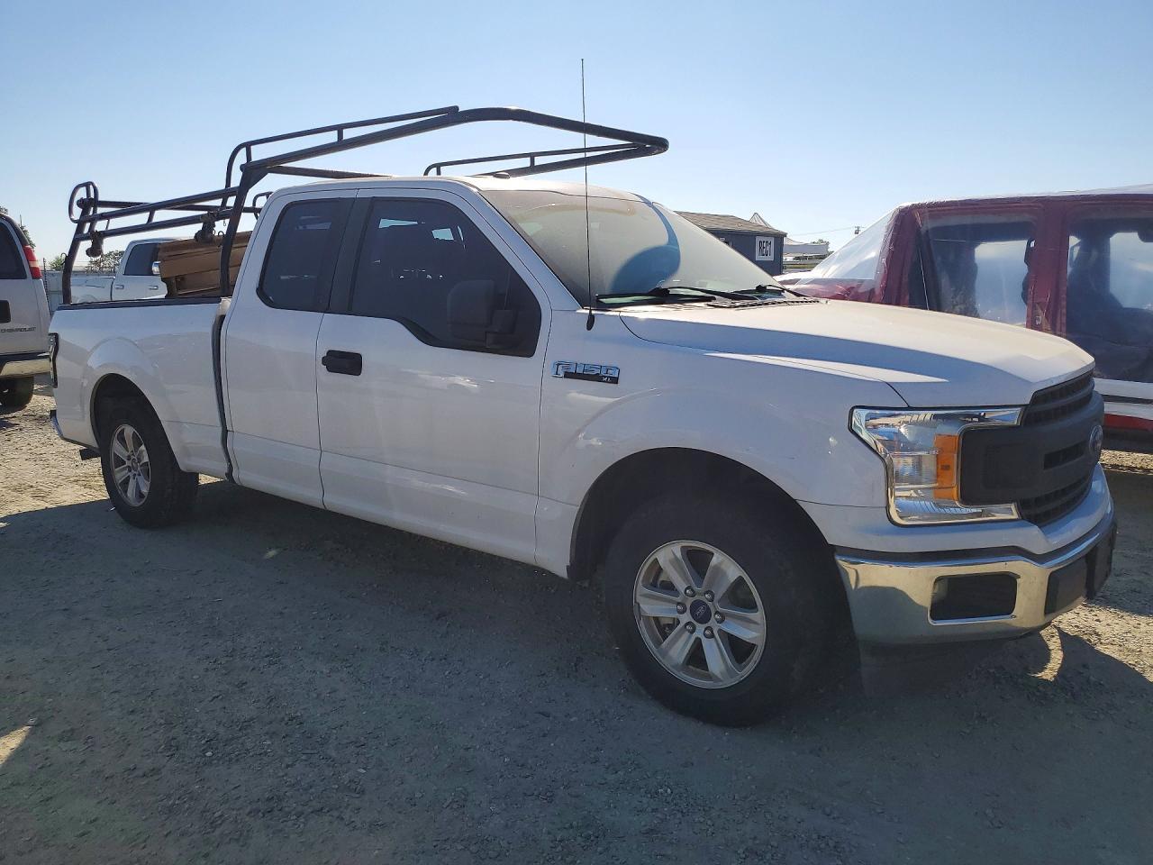 2018 Ford F150 Super Cab - Image 4