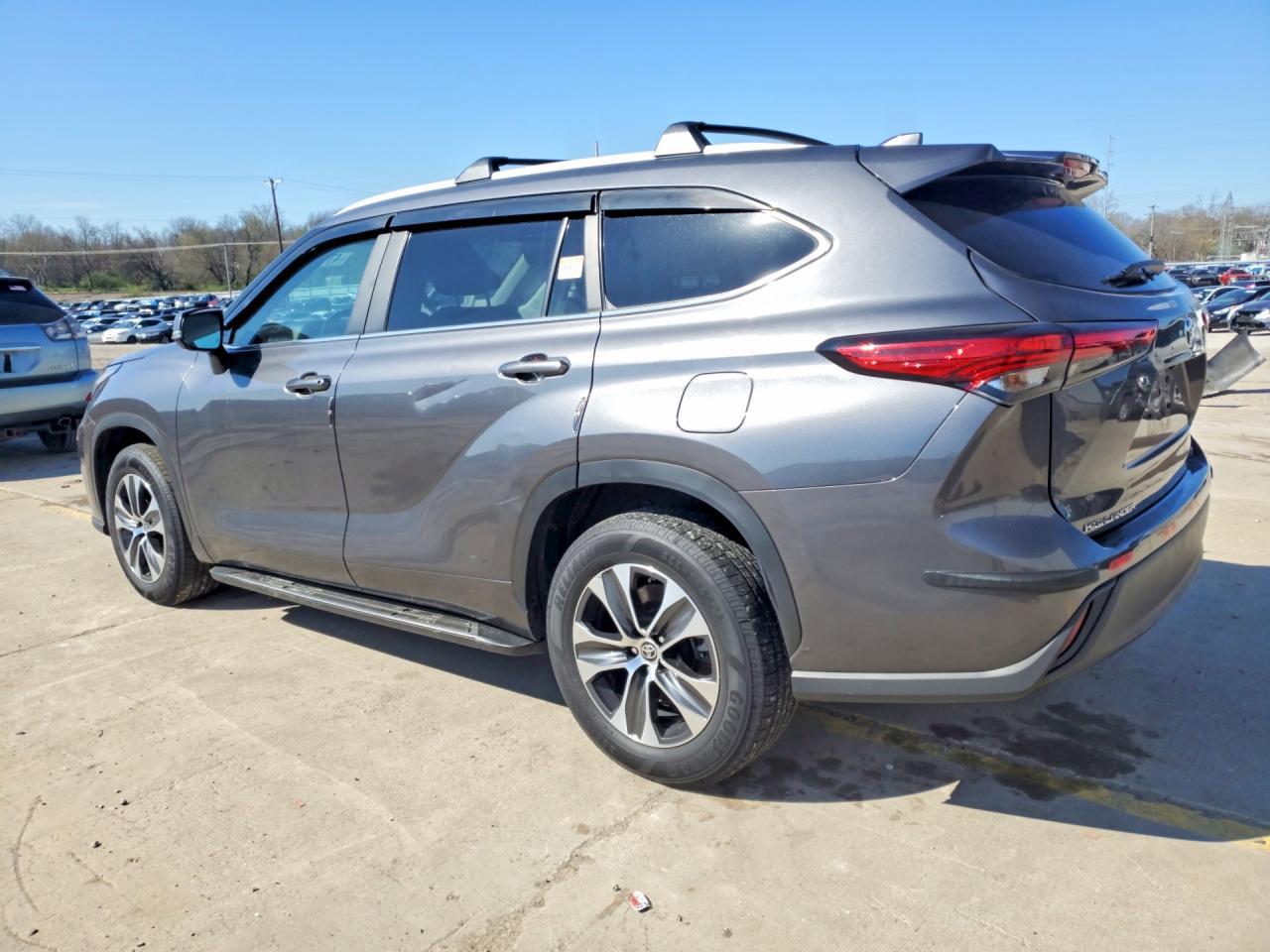 2023 Toyota Highlander Xle - Фото 2