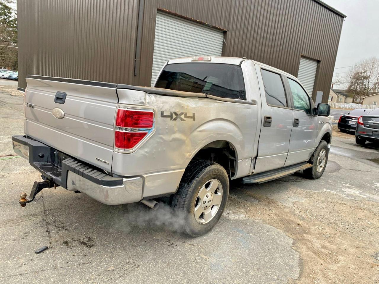 2011 Ford F150 Supercrew - Image 4