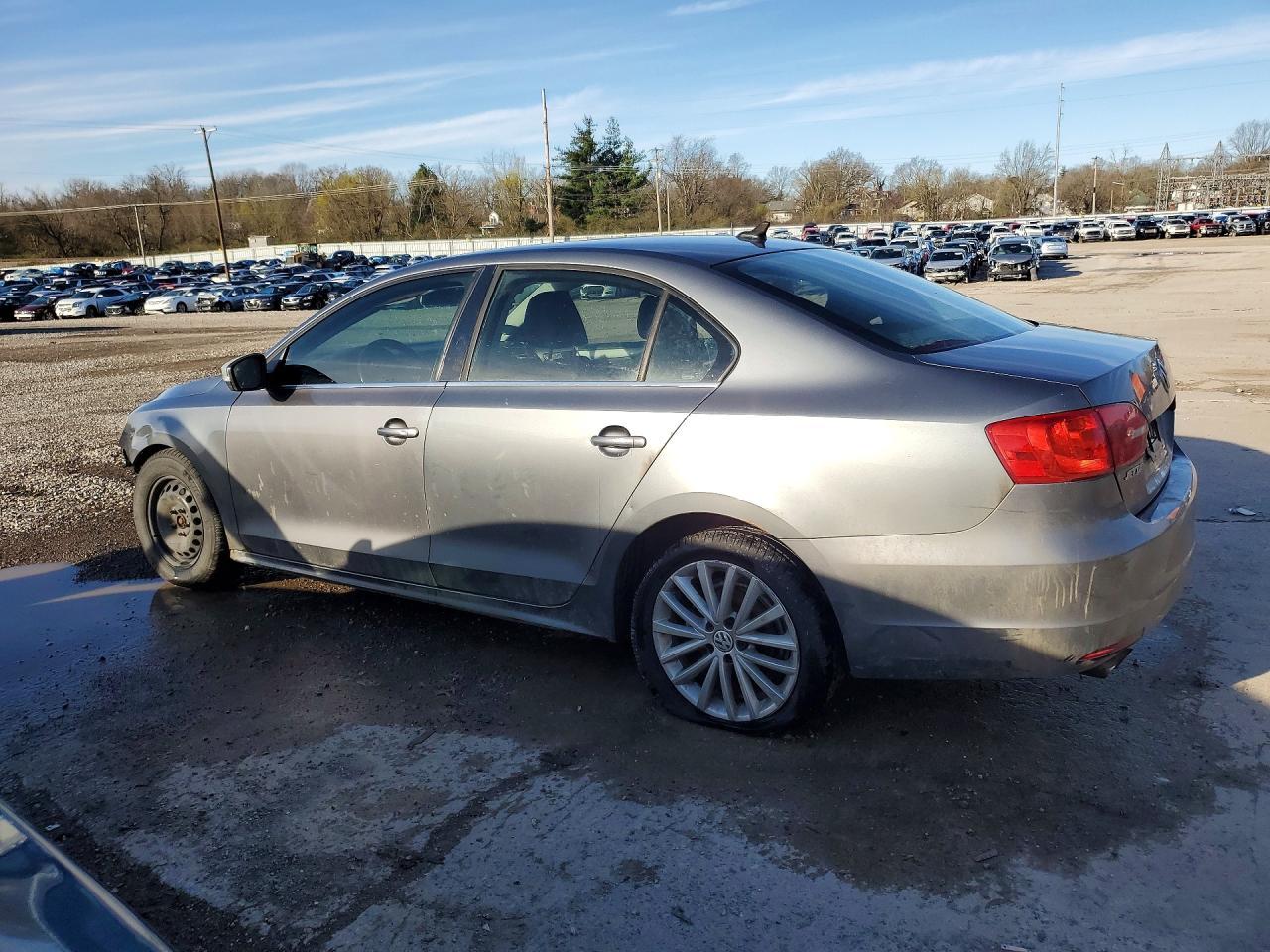 2014 Volkswagen Jetta Tdi - Фото 2