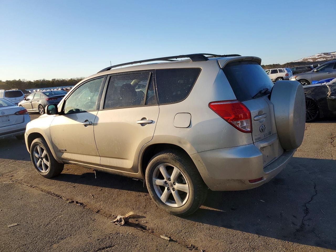 2008 Toyota Rav4 - Image 2