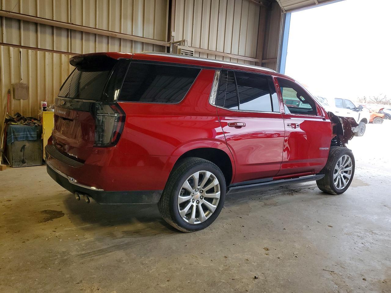 2025 Chevrolet Tahoe K1500 Premier - Фото 3