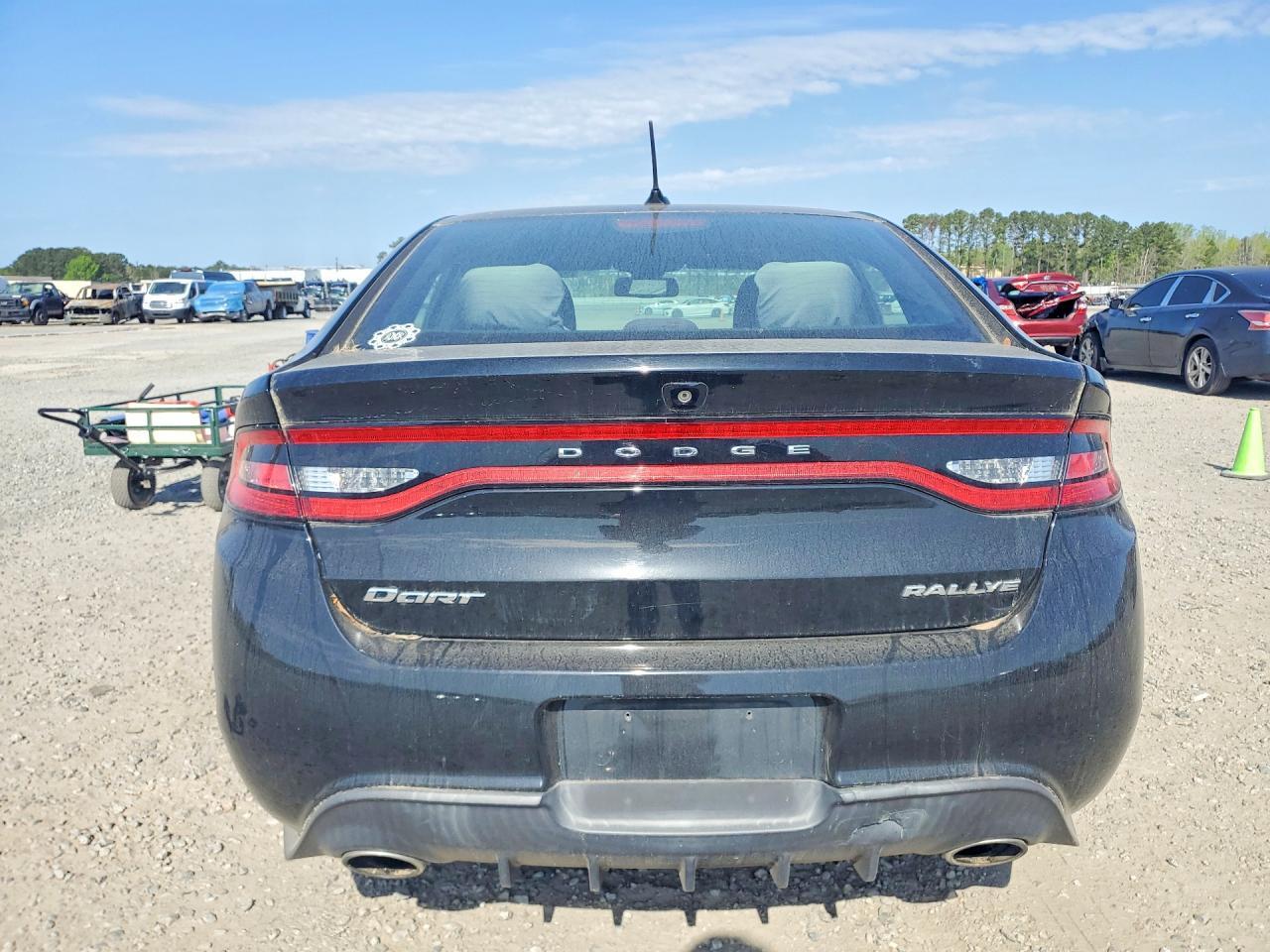 2015 Dodge Dart Sxt - Image 6