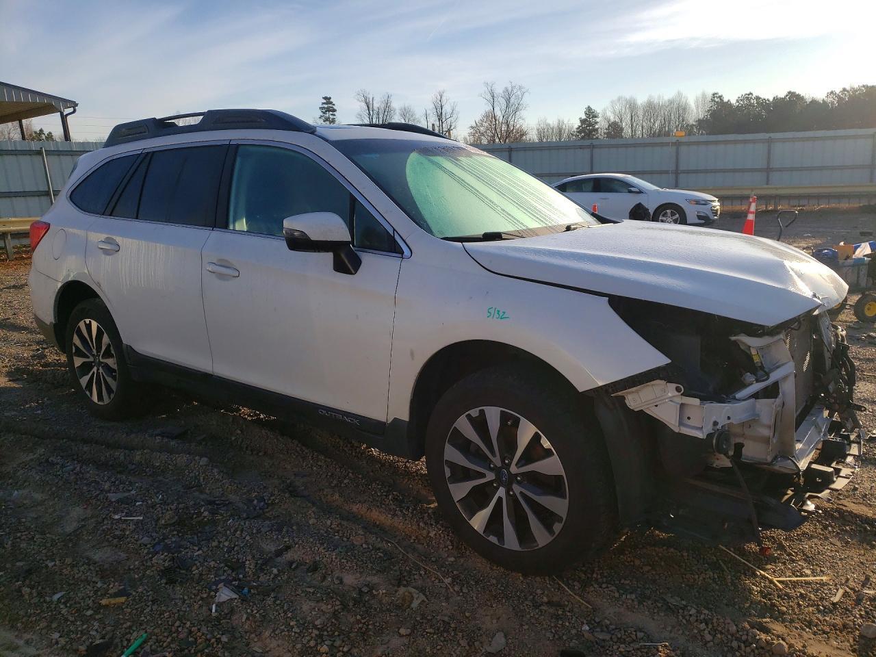 2015 Subaru Outback 2.5I Limited - Image 4