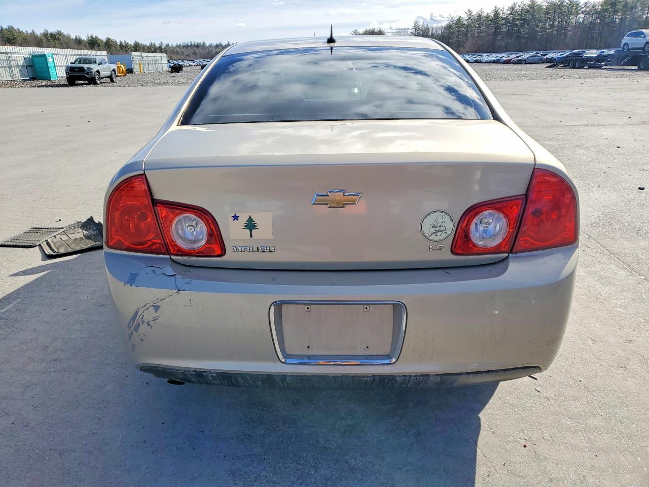 2009 Chevrolet Malibu Ls - Image 6