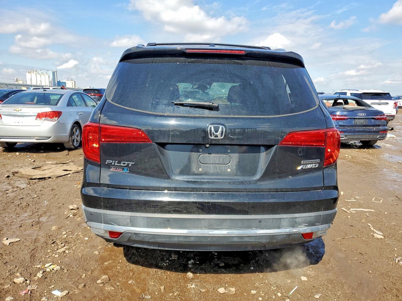 2018 Honda Pilot Touring - Фото 6