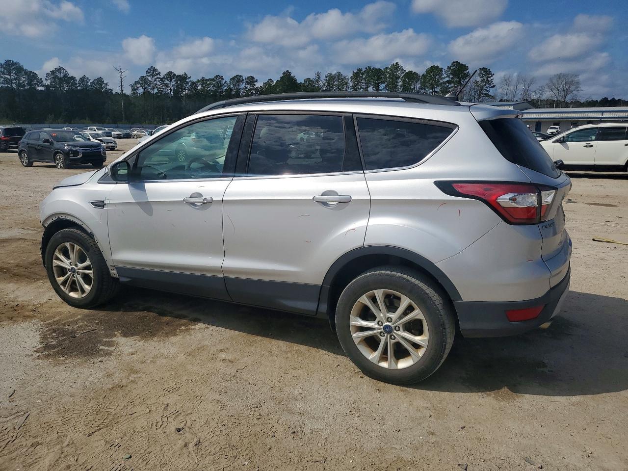 2018 Ford Escape Se - Image 2