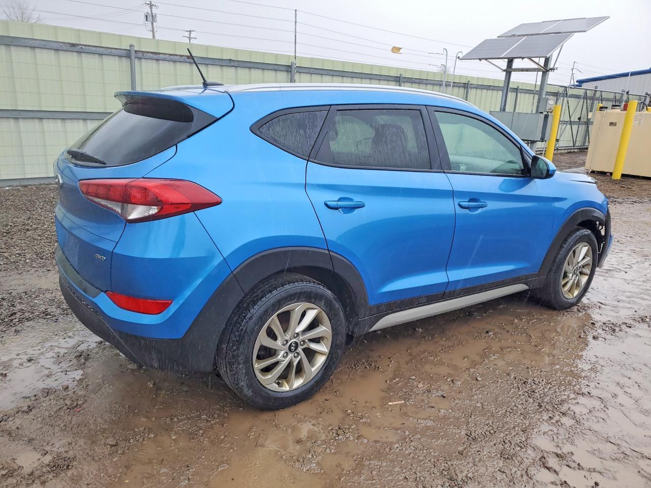 2017 Hyundai Tucson Se - Фото 3