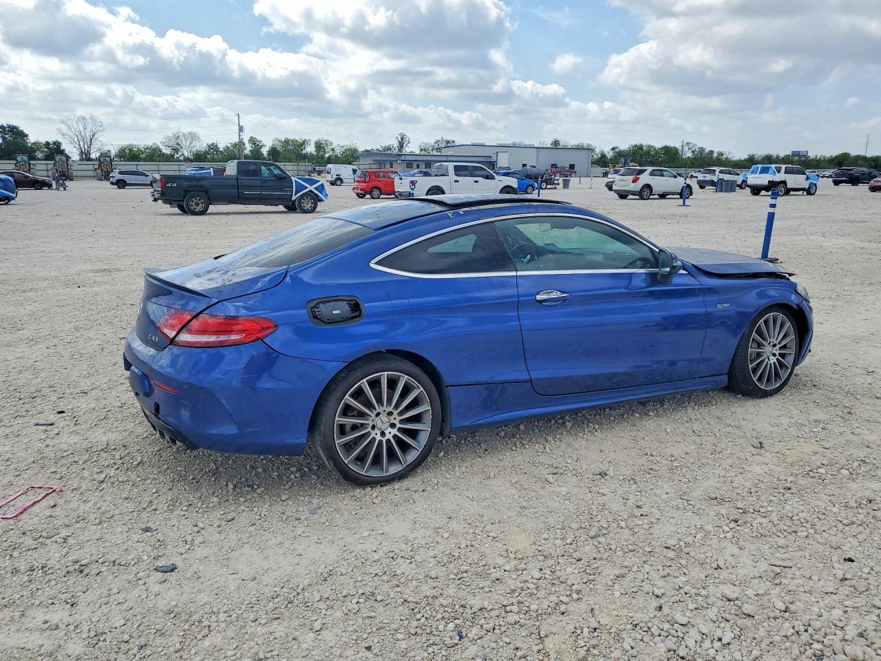 2023 Mercedes-Benz C 43 Amg - Image 3