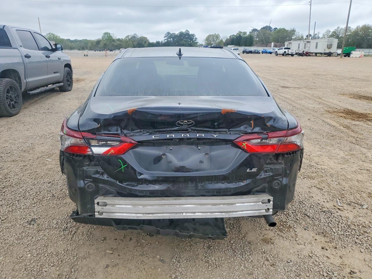 2023 Toyota Camry Le - Image 6