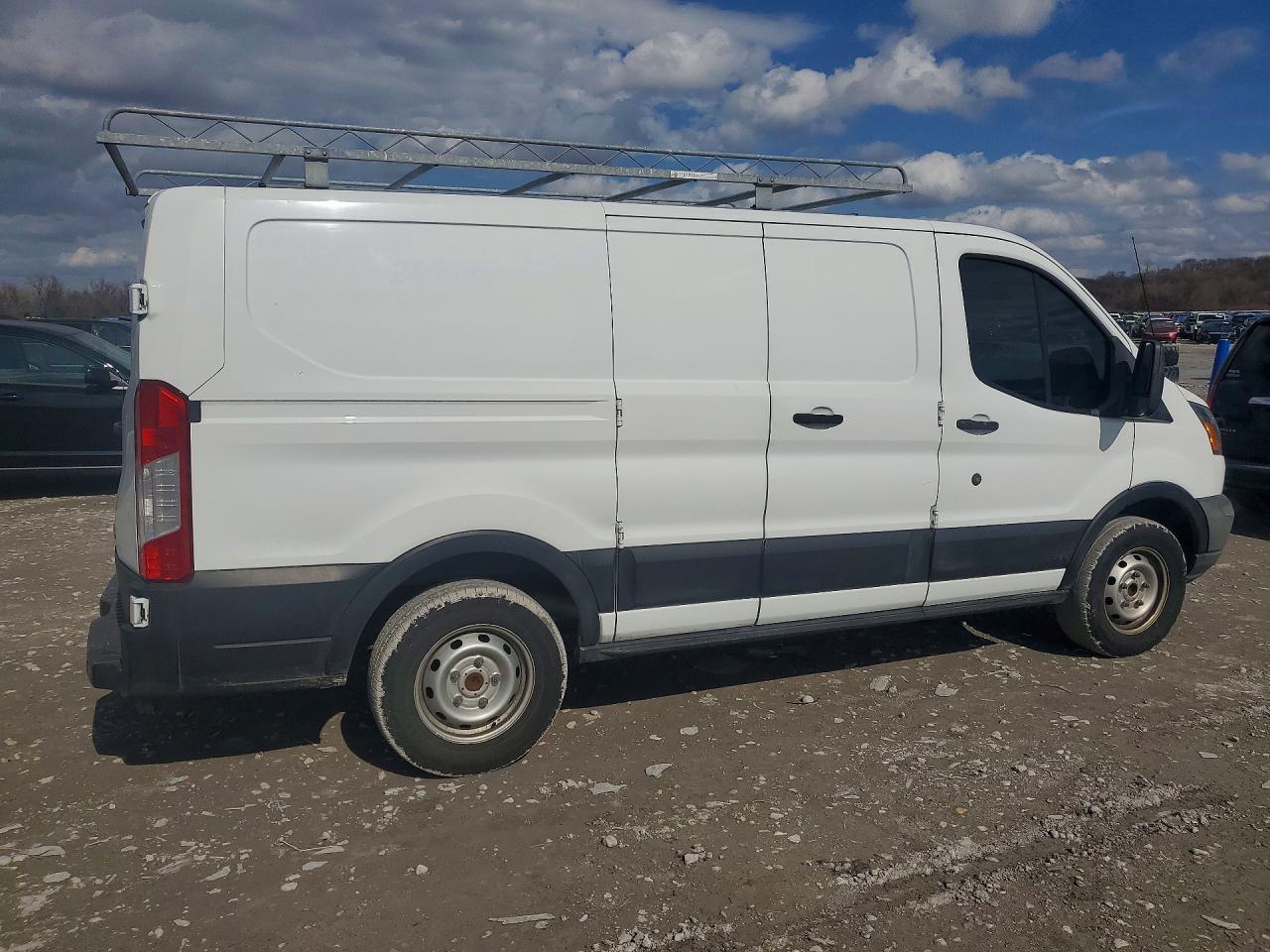 2019 Ford Transit T-250 - Image 3