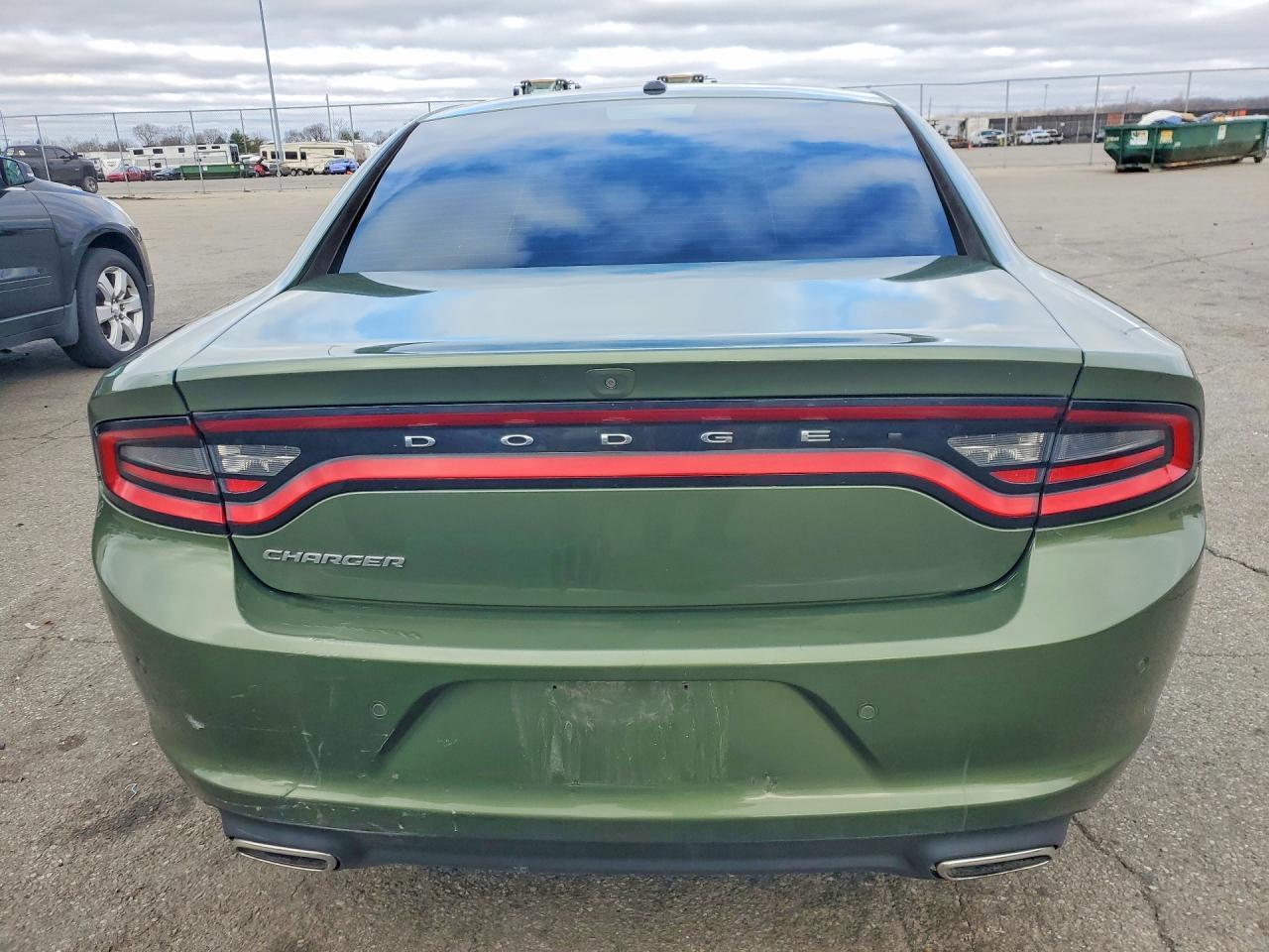 2019 Dodge Charger Sxt - Image 6