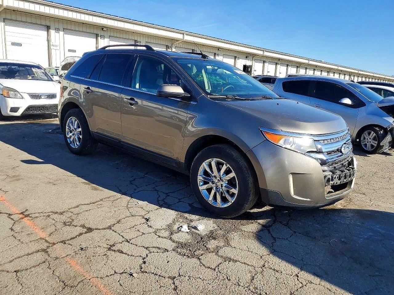 2014 Ford Edge Limited - Image 4