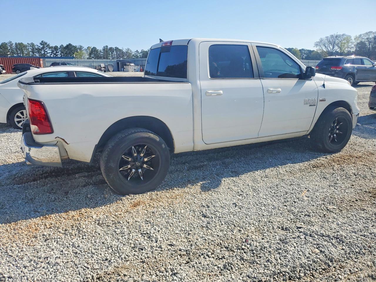 2019 Ram 1500 Classic Slt - Фото 3