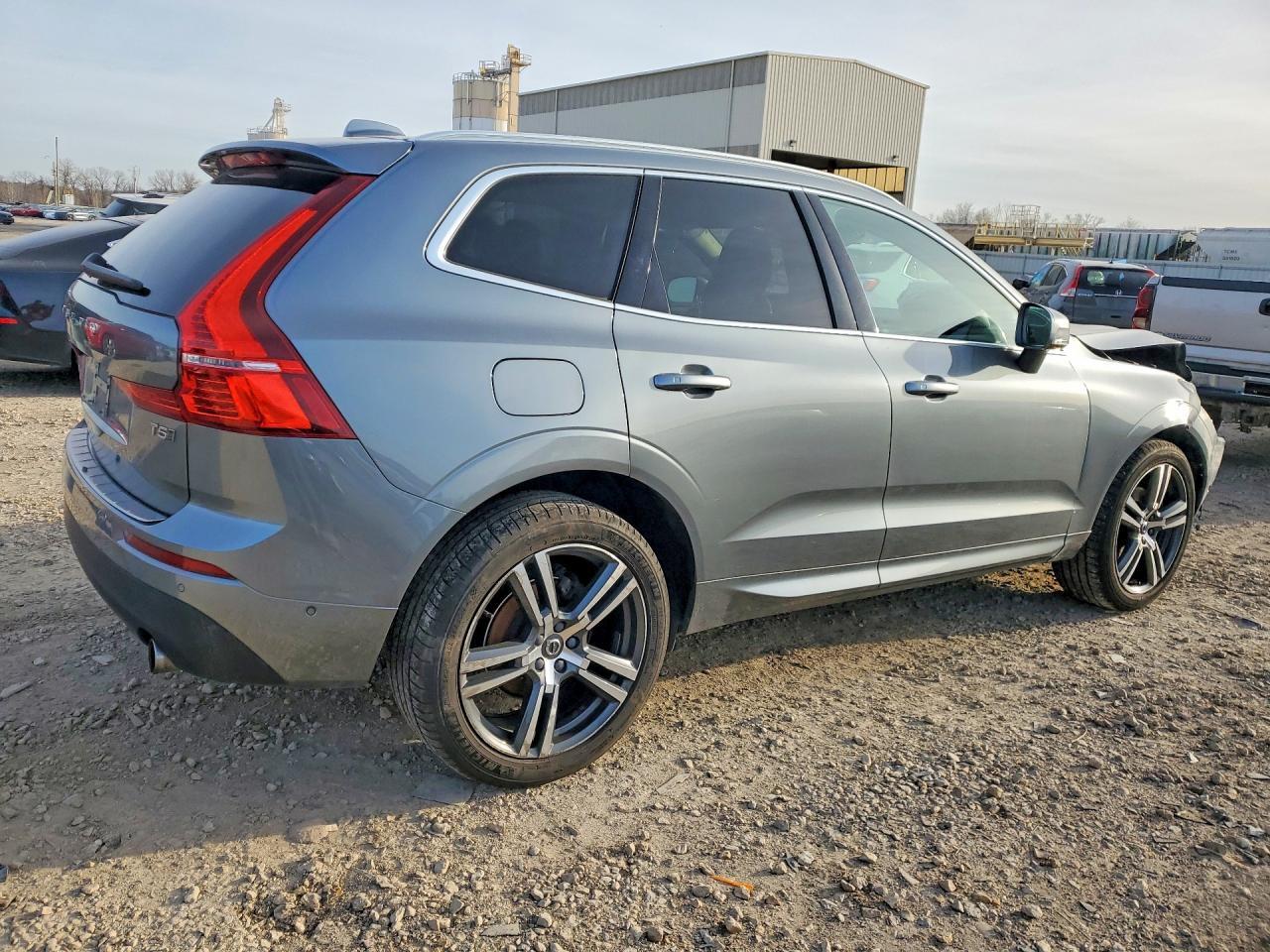 2019 Volvo Xc60 T5 - Image 3