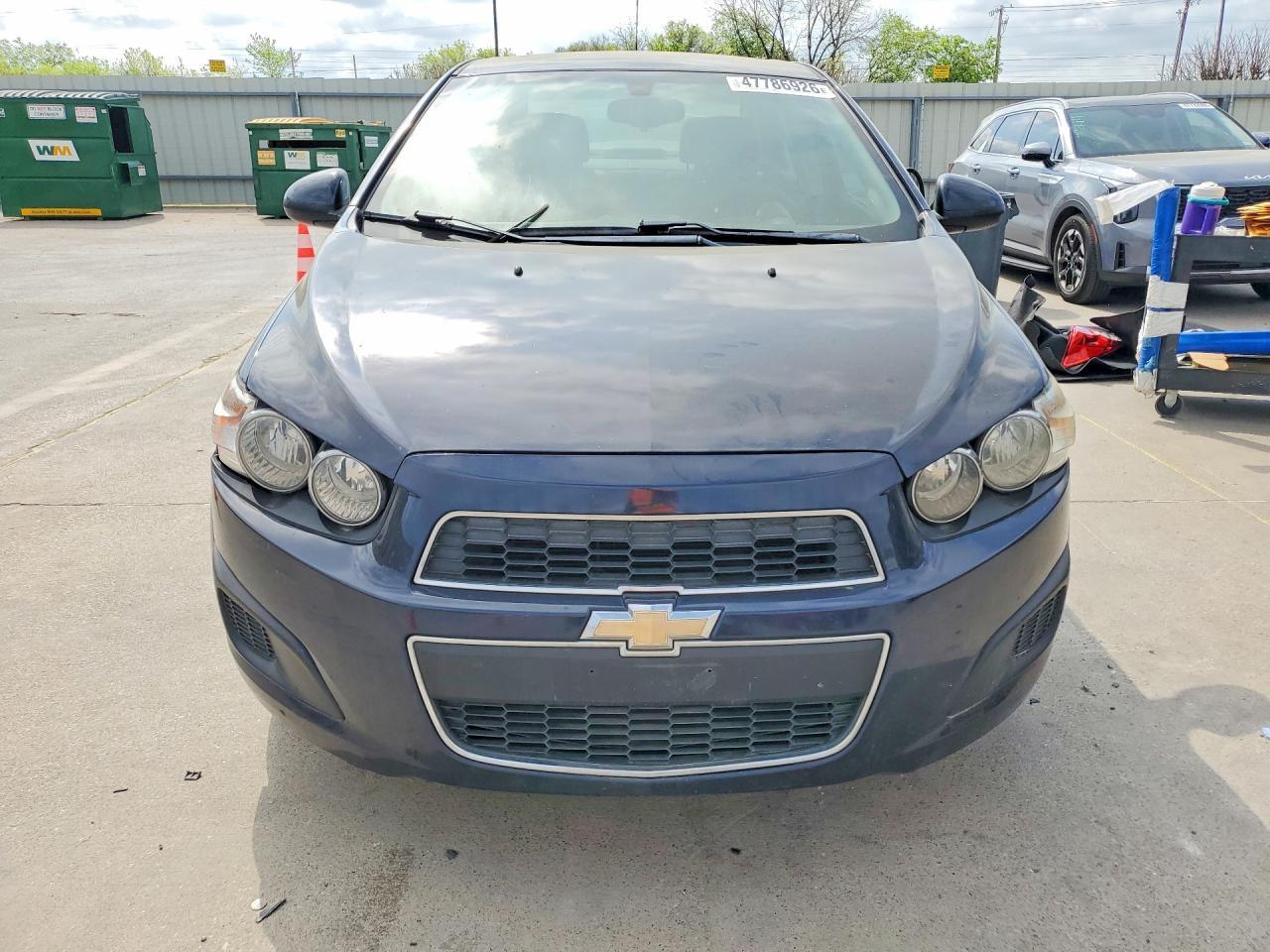 2016 Chevrolet Sonic Lt - Фото 5